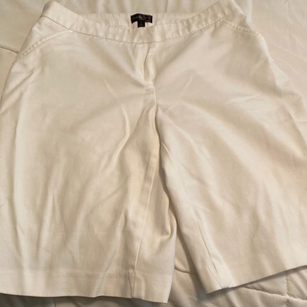 Ladies knee length shorts